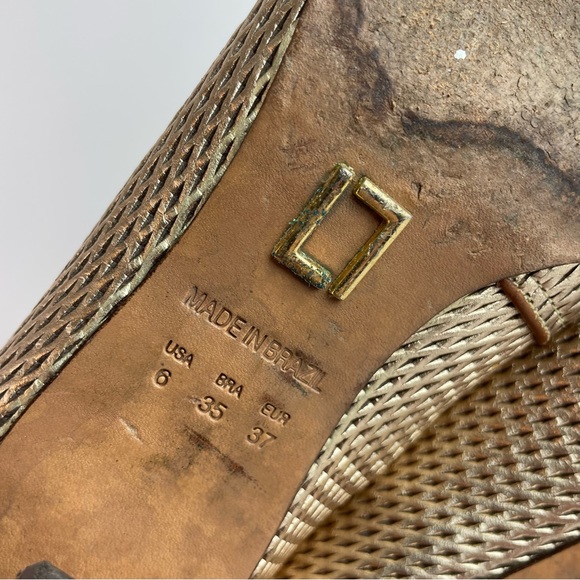 ✨✨Luz da Lua Vintage Gold Asymmetrical Heel Kitten Heels - ✨✨ - Picture 9 of 10